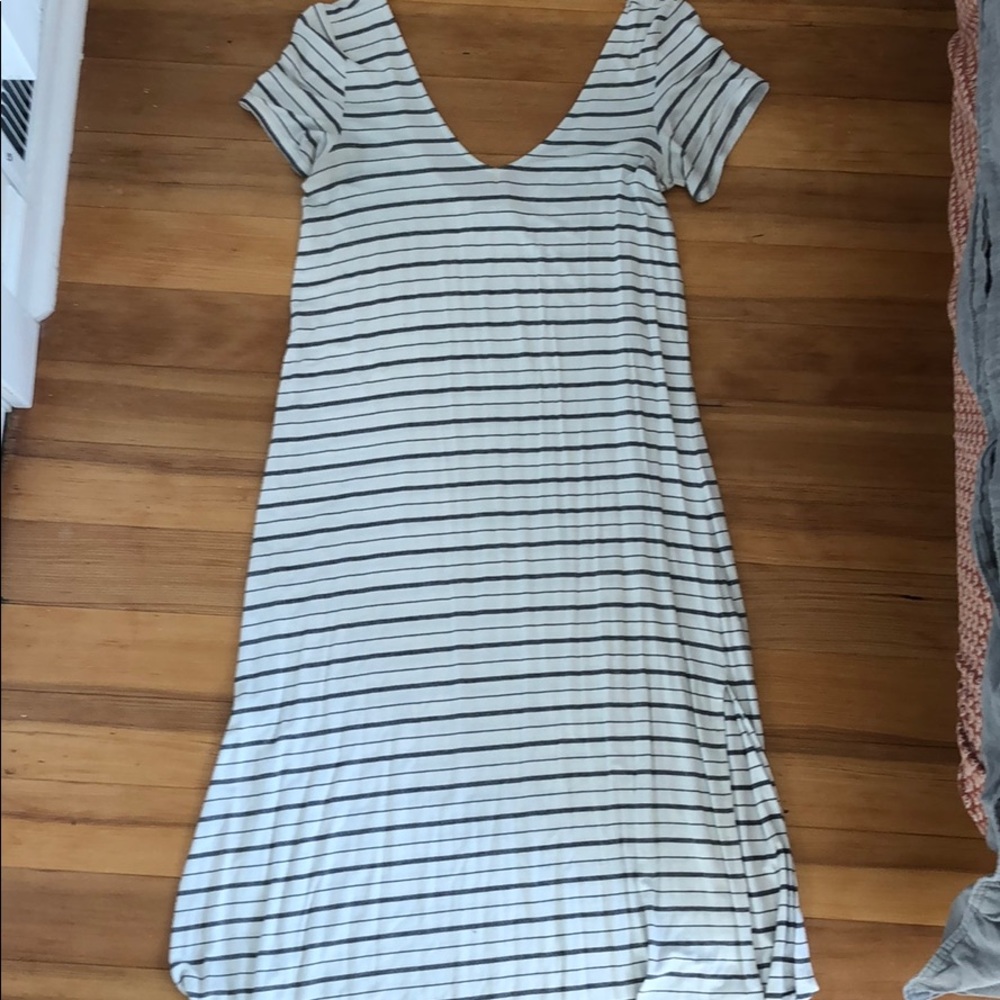 Striped midi dress with low back